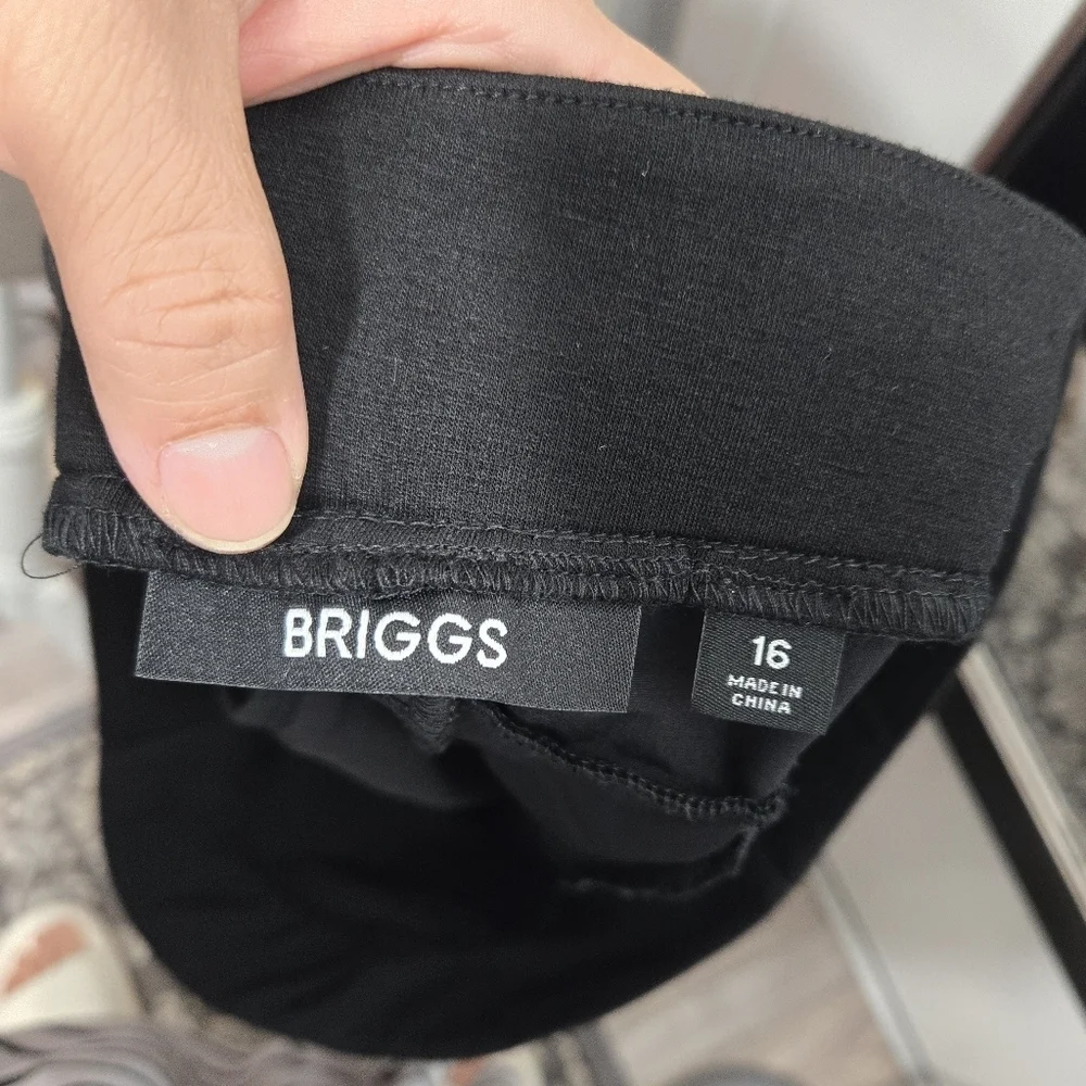 Briggs Women's Black Shorts Sz 16 Elastic Band